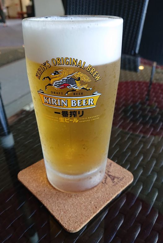 生ビールの誘惑に負けてしまうのです♪