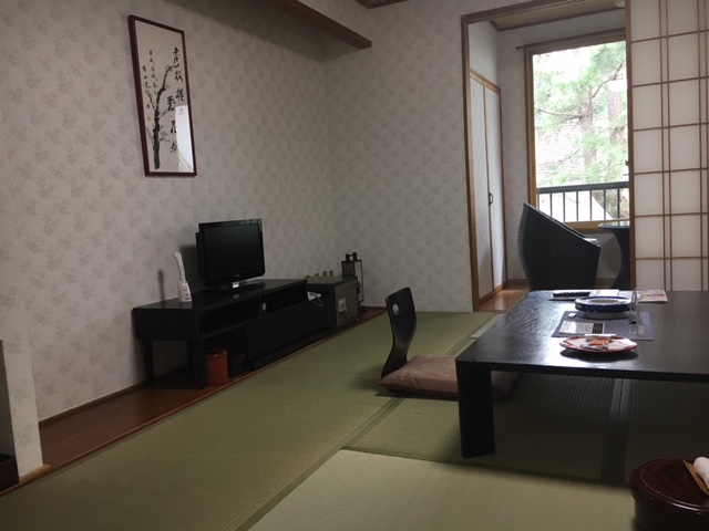 ともえ亭もピカピカです！